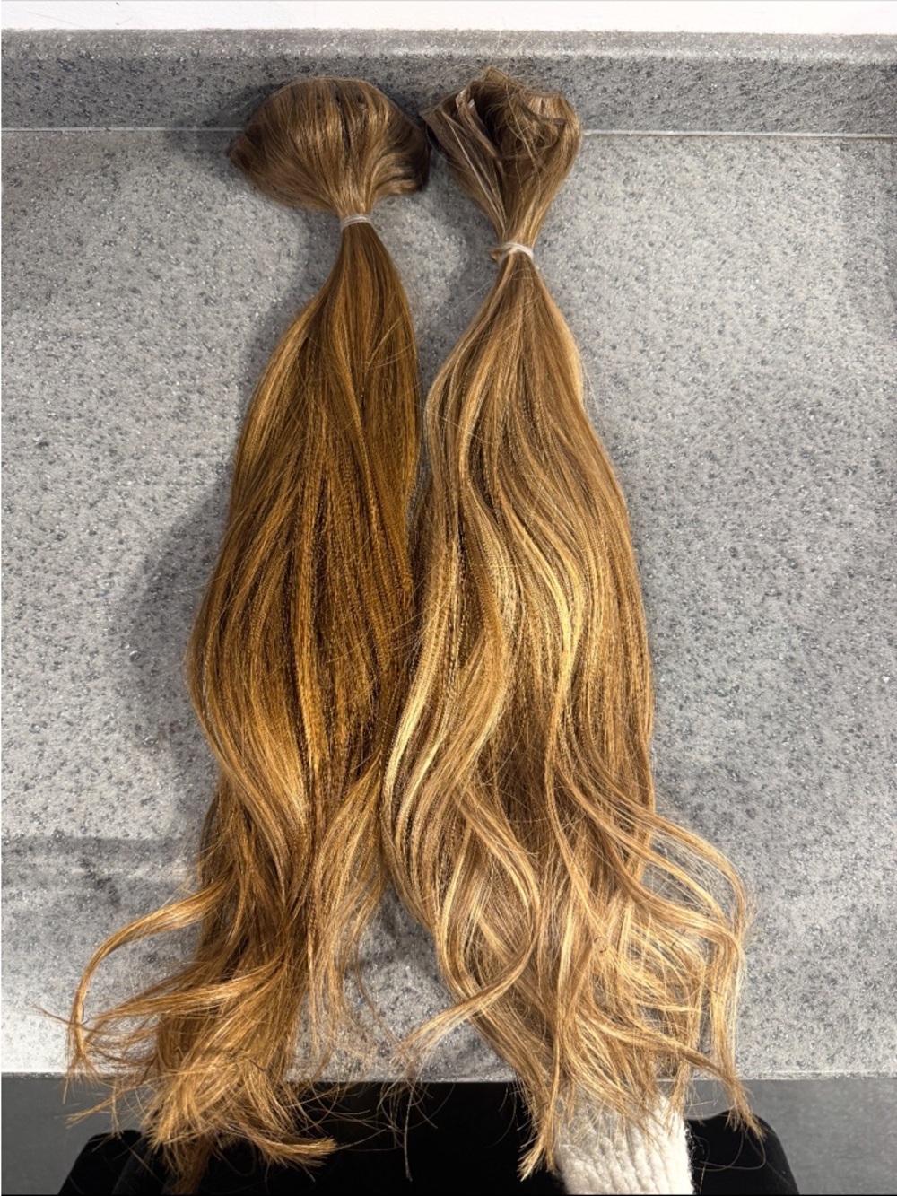 Hair Extensions- Kerrie Capelli